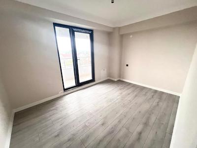 KARTEPE İBRİKDERE'DE İŞLEK CADDE ÜZERİ KİRALIK 3+1 DUBLEX DAİRE