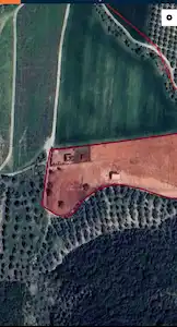 DİDİM AKKÖYDOĞA İÇERİSİNDE ÇİFTLİK EVİ VE ARSASI