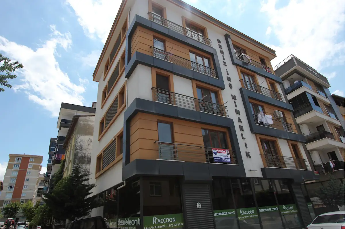 ÇEKMEKÖY CUMHURİYET MAH. SATILIK 2+1 DAİRE