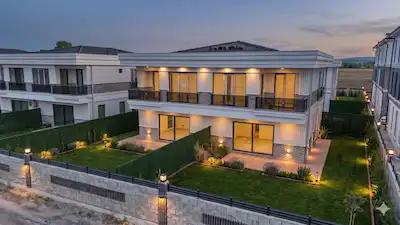 REMAX MAVİ'DEN BERKE PREMİUM GARDEN'DA HAVUZLU,5+1 SIFIR VİLLLA