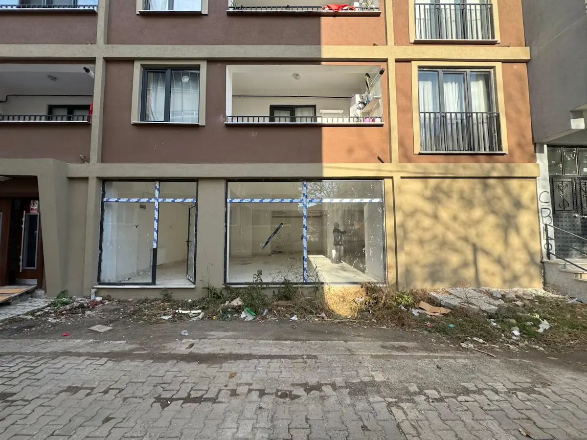 TEKİRDAĞ MURATLI DA 140 M2 SATILIK FIRSAT DÜKKAN