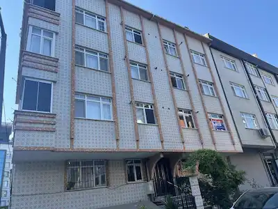 REMAX ASHİLL AVCILAR ÜNİVERSİTE MAH KİRALIK 3+1 DAİRE