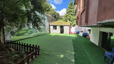 ATAKENT'TE AKDENIZ CADDESI PARALELINDE SATILIK ANAOKULU