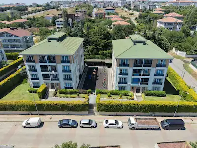 BÜYÜKÇEKMECE MURATÇEŞME'DE SİTE İÇİ  2+1 