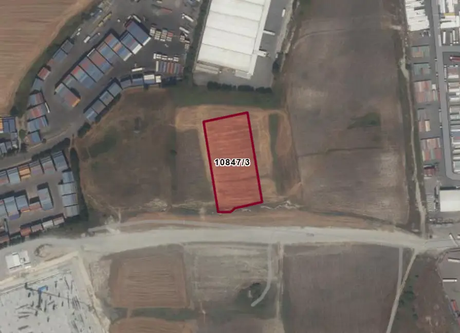 ARNAVUTKÖY ÖMERLİDE 5.569 M² TİCARİ İMARLI KİRALIK ARSA