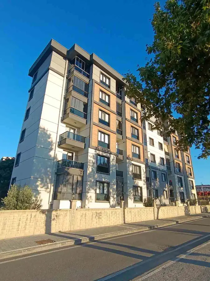 SİLİVRİ TEMA PARK EVLERİ MUHTEŞEM GÖL MANZARALI 3+1 LÜKS DAİRE