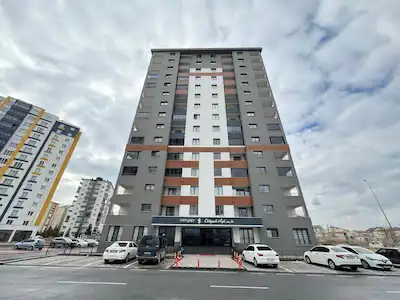 ZÜMRÜT MAHALLESI KADIR HAS CADDESI ÜZERI KIRALIK LÜKS 3+1 DAIRE