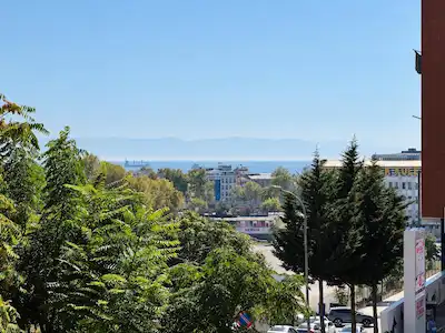 KARLIKTEPE | DENİZ MANZARALI |CADDE ÜZERİ |OTOPARK | KÖŞE DÜKKAN