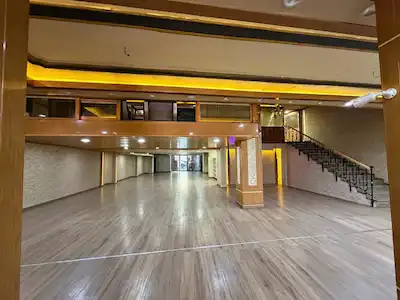 GMK BULVARINA CEPHE 2 KATLI 600M² + 200M² TERAS / BACALI DÜKKAN