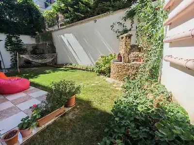 TEPECİK HÜRRIYET MAHALLESINDE MUHTEŞEM BAHÇELİ 3+1 DAİRE