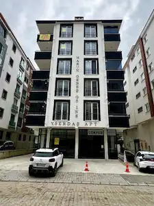 SAMSUN TEKKEKÖY’DE SIFIR 2+0 | 2 BANYO | BALKONLU | DOĞALGAZ KOMBİLİ KİRALIK DAİRE
