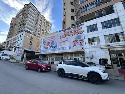 MUHSINYAZICIOĞLU BANKALAR CAD. 2.000M2 SATILIK MAĞAZA OTOPARKLI