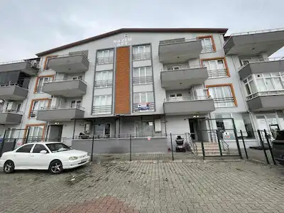 KARTEPE UZUNÇİFTLİK KİRALIK 1+1 GENİŞ DAİRE