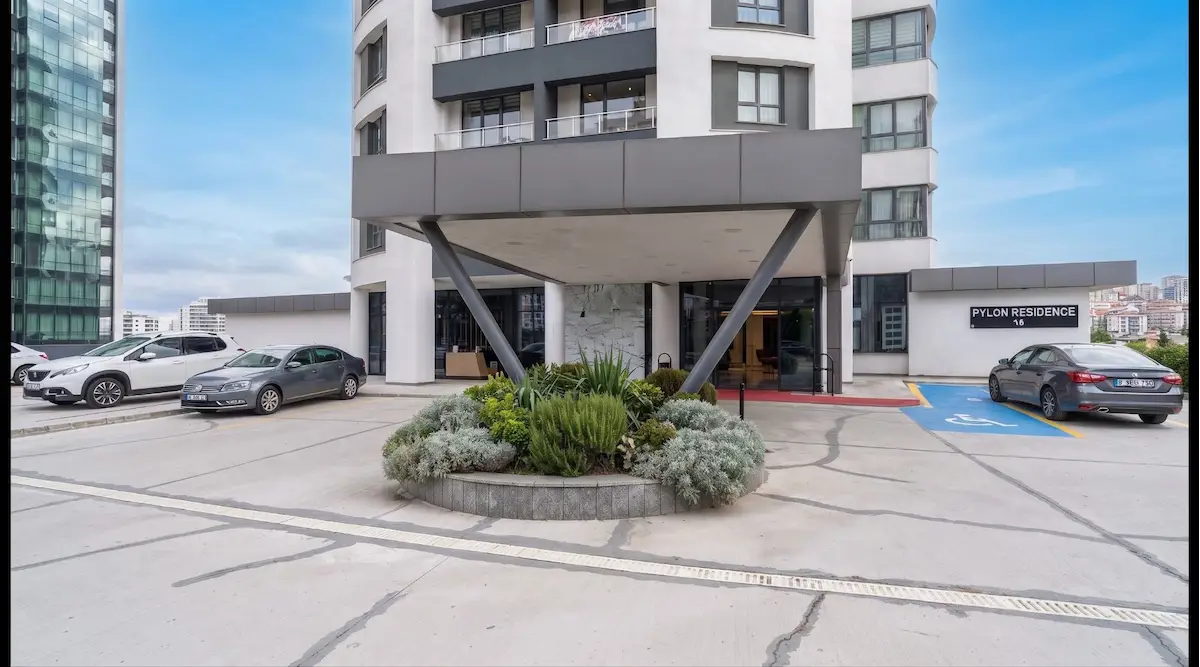 SATILIK ÇANKAYA ORMANCI CAD PYLON RESIDENCE 21. KATTA LÜKS YAŞAM 3
