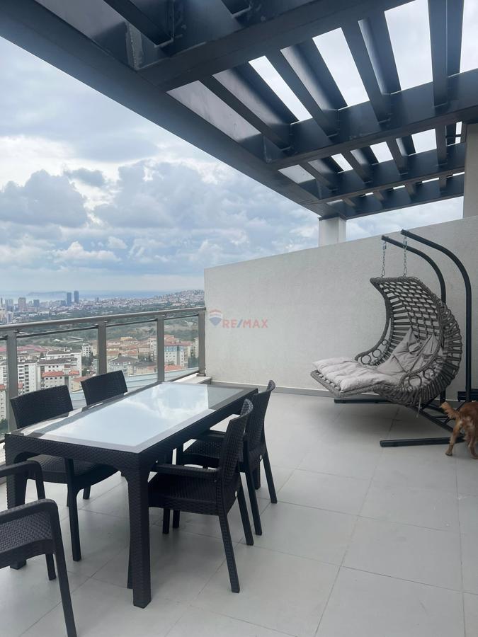 Tual Adalar'da Mükemmel Manzaralı Geniş Teraslı 1+1 Daire_26.Kat