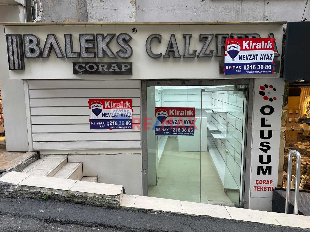 EMİNÖNÜ, YEŞİLDİREK'TE KİRALIK DÜKKAN & MAĞAZA
