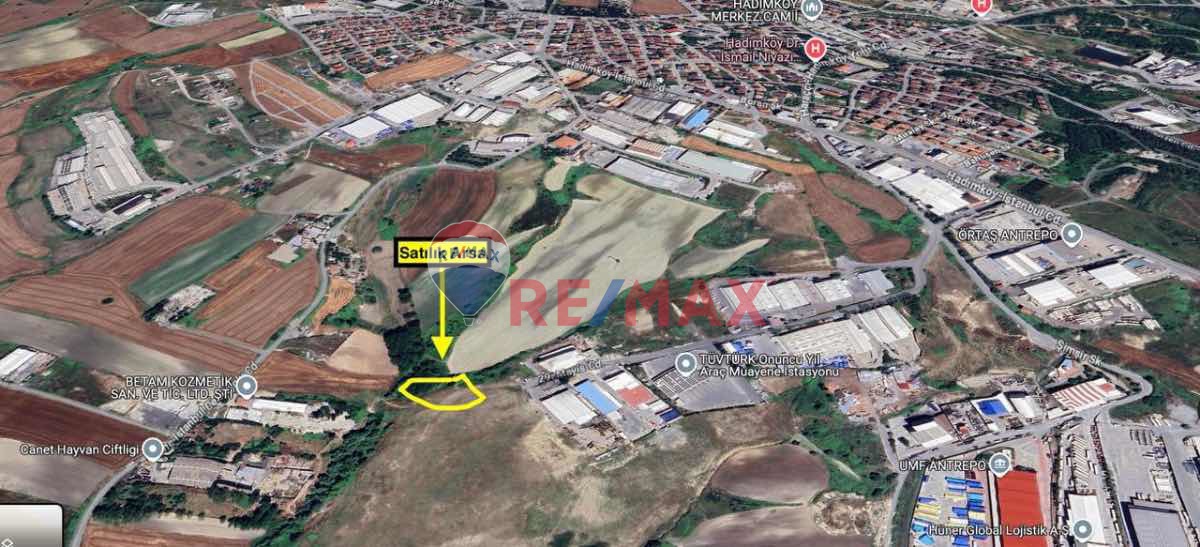 ARNAVUTKÖY YEŞİLBAYIR MEVKİİNDE SATILIK 1943 M2 TİCARİ İMARLI ARSA