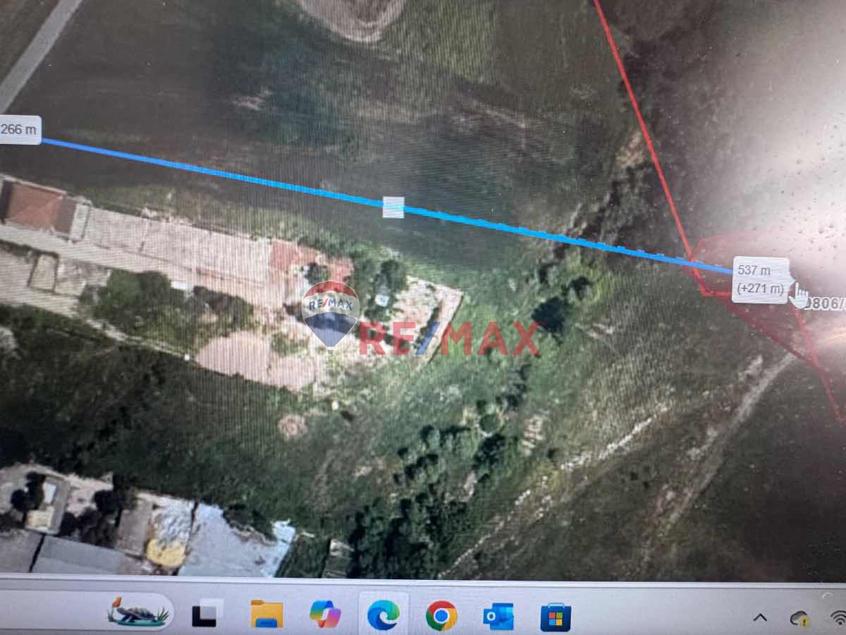 ARNAVUTKÖY YEŞİLBAYIR MEVKİİNDE SATILIK 1943 M2 TİCARİ İMARLI ARSA