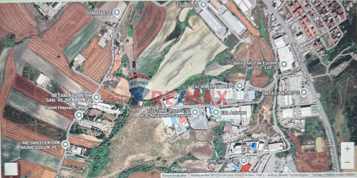 ARNAVUTKÖY YEŞİLBAYIR MEVKİİNDE SATILIK 1943 M2 TİCARİ İMARLI ARSA