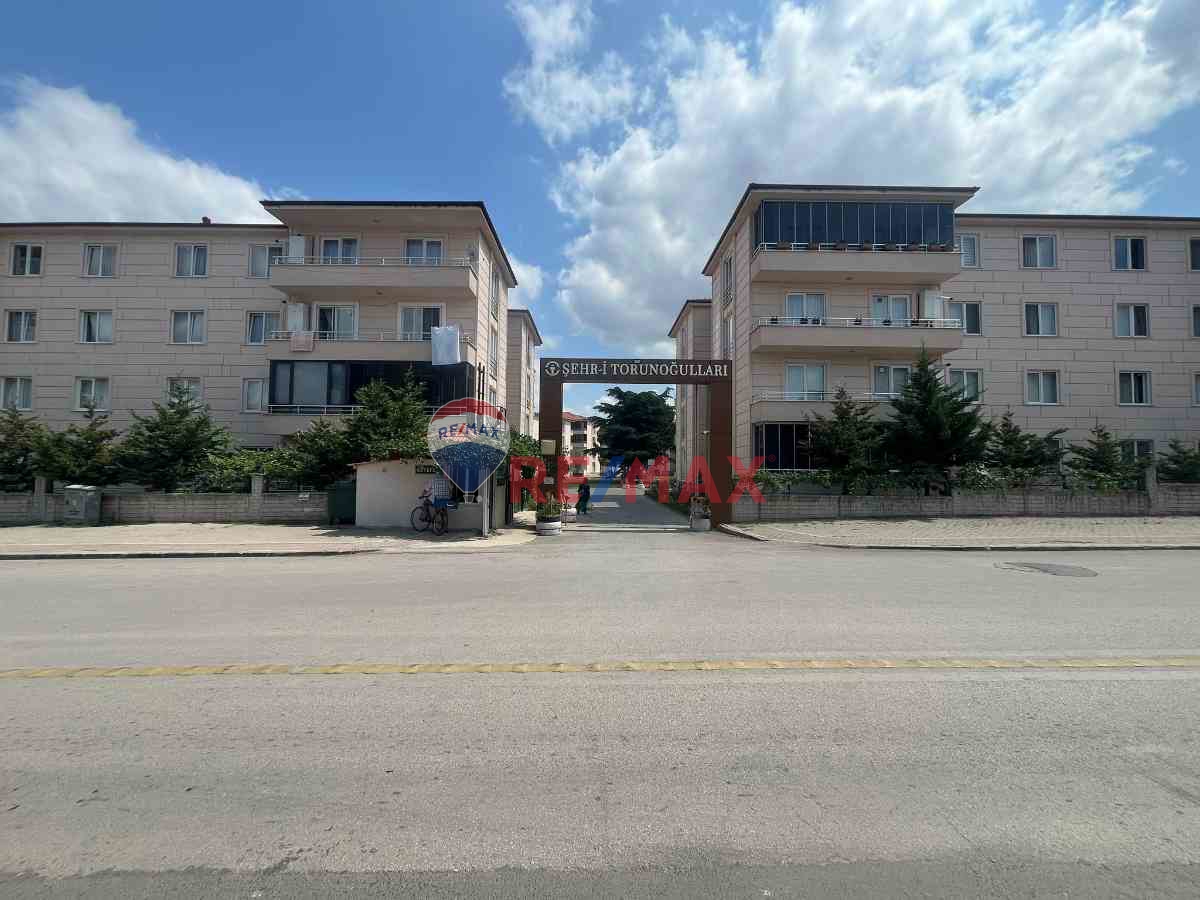 GÖLCÜK ÇIFTLIK MH. ŞEHR-I TORUNOĞULLARI 2+1 KIRALIK DAIRE