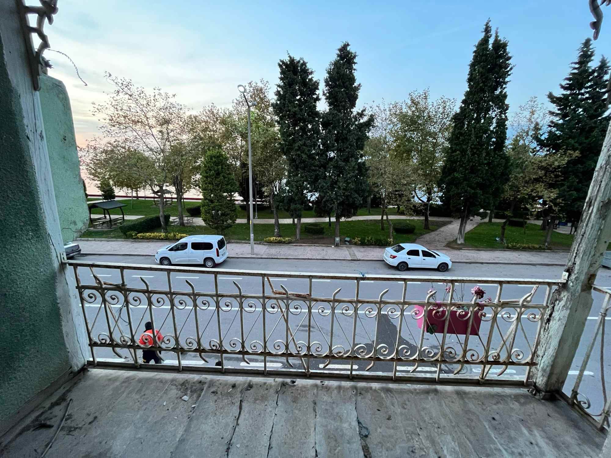 RE/MAX ÇAKRA' DAN KOCAELI EREĞLI' DE TARIHI TESCILLI KÖŞK