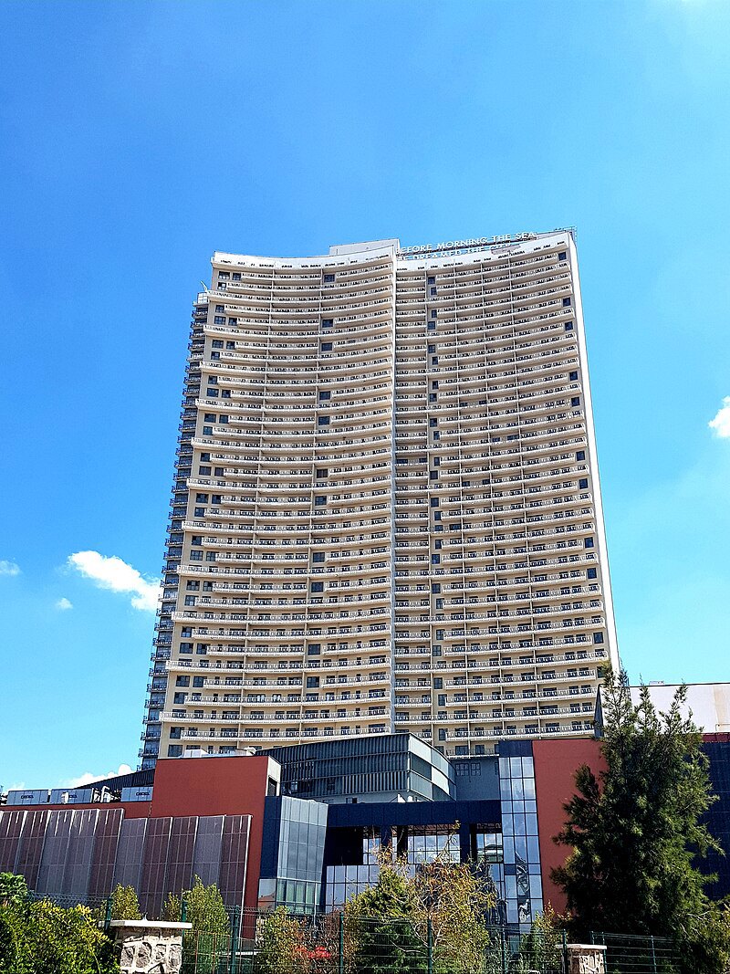 İZMIR'IN KENTSEL GENIŞLEME PLANLARININ ÇERÇEVESINDE HIZLA DEĞER KAZANAN SANAYI İMARLI ARSA 