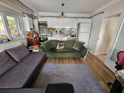 MALTEPE ALTINTEPE CADDE ÜZERİ 50 M2 YÜKSEK GİRİŞ 1+1 DAİRE