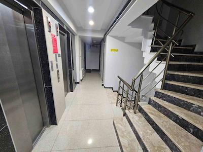 MALTEPE ALTINTEPE CADDE ÜZERİ 50 M2 YÜKSEK GİRİŞ 1+1 DAİRE