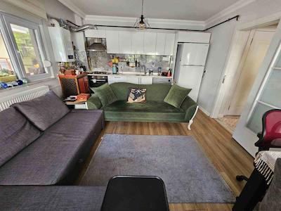 MALTEPE ALTINTEPE CADDE ÜZERİ 50 M2 YÜKSEK GİRİŞ 1+1 DAİRE