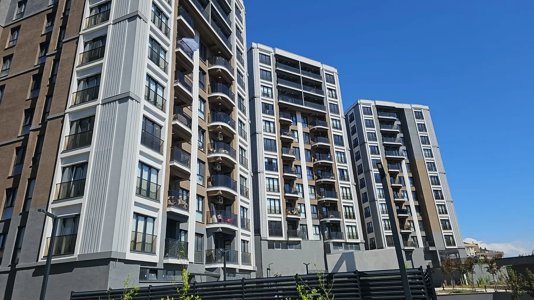 KARTAL’DA SIFIR 3+1 | 6. KAT | YERDEN ISITMALI | 2 BANYO | BALKONLU
