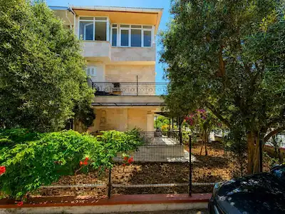 DIDIM AKBÜK’TE MUHTEŞEM MANZARALI 4 + 1 TRIPLEX VILLA