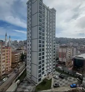 MALTEPE ZÜMRÜTEVLER'DE METROYA YAKIN SİTEDE SATILIK 3+1 DAİRE