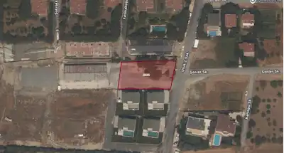 BÜYÜKÇEKMECE GÜZELCE MAHALLESİ DENİZ MANZARALI SATILIK VİLLA İMARLI ARSA