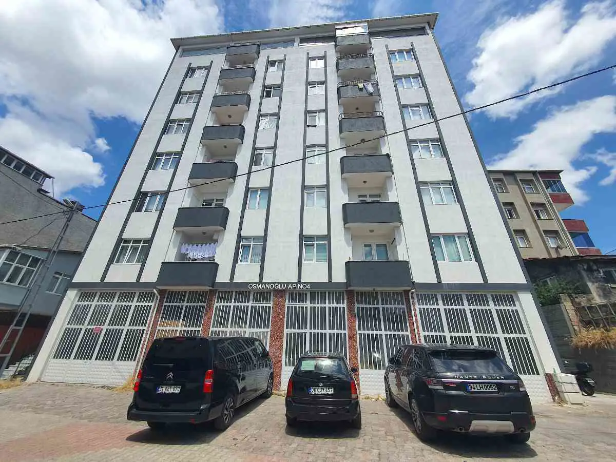 MALTEPE'NIN YÜKSELEN DEĞERINDE GENIŞ, AYDINLIK VE MANZARALI 3+1