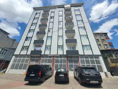 MALTEPE'NIN YÜKSELEN DEĞERINDE GENIŞ, AYDINLIK VE MANZARALI 3+1