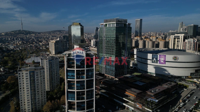 AĞAOĞLU MY NEWWORK 553 M2 KIRALIK ÇEYREK KAT OFİS