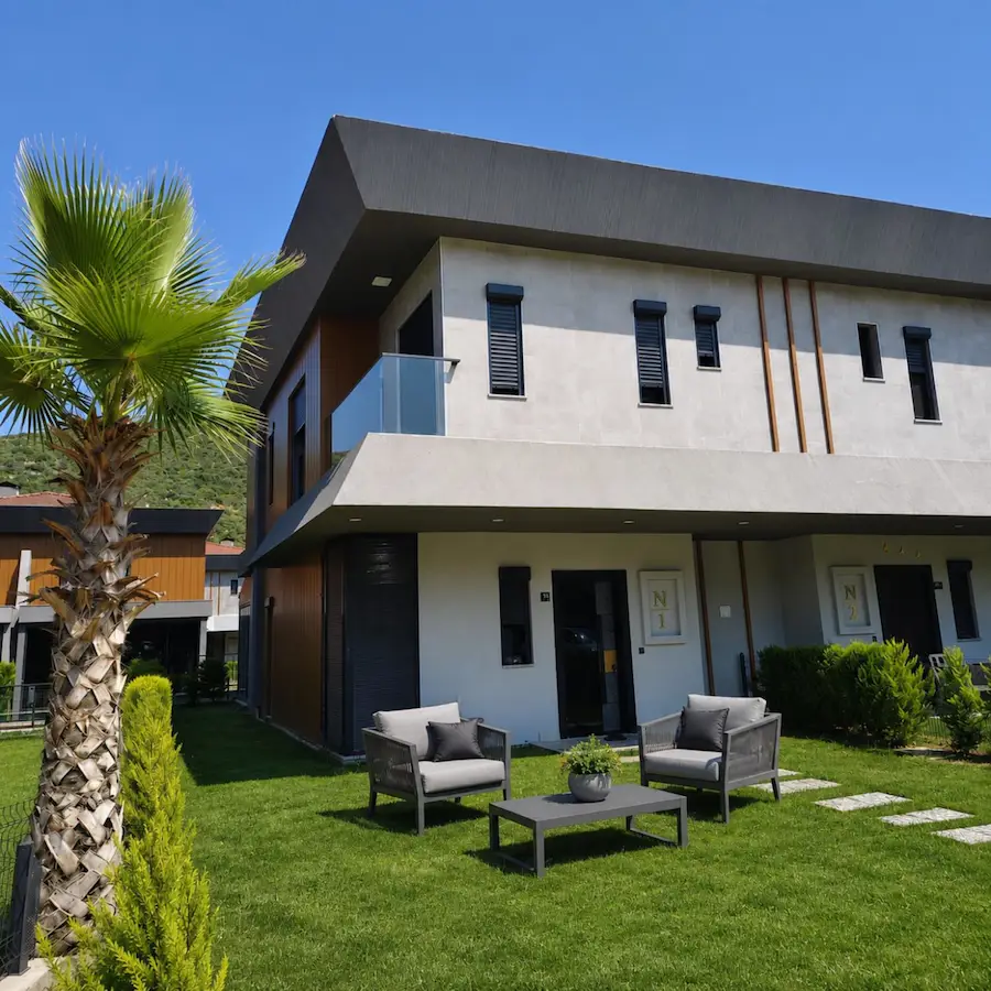 KUŞADASI,KUŞTUR MEVKİ,LAST POINT LIFE VİLLALARI,3 ODA VE 3 BANYOLU,LÜKS ,EŞYALI VİLLA