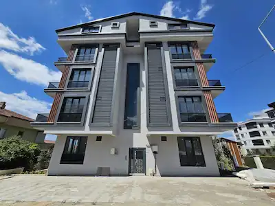 YALOVA REMAX'DAN ÇİFTLİKKÖY'DE FUL DENİZ MANZARALI 2+1 DAİRE