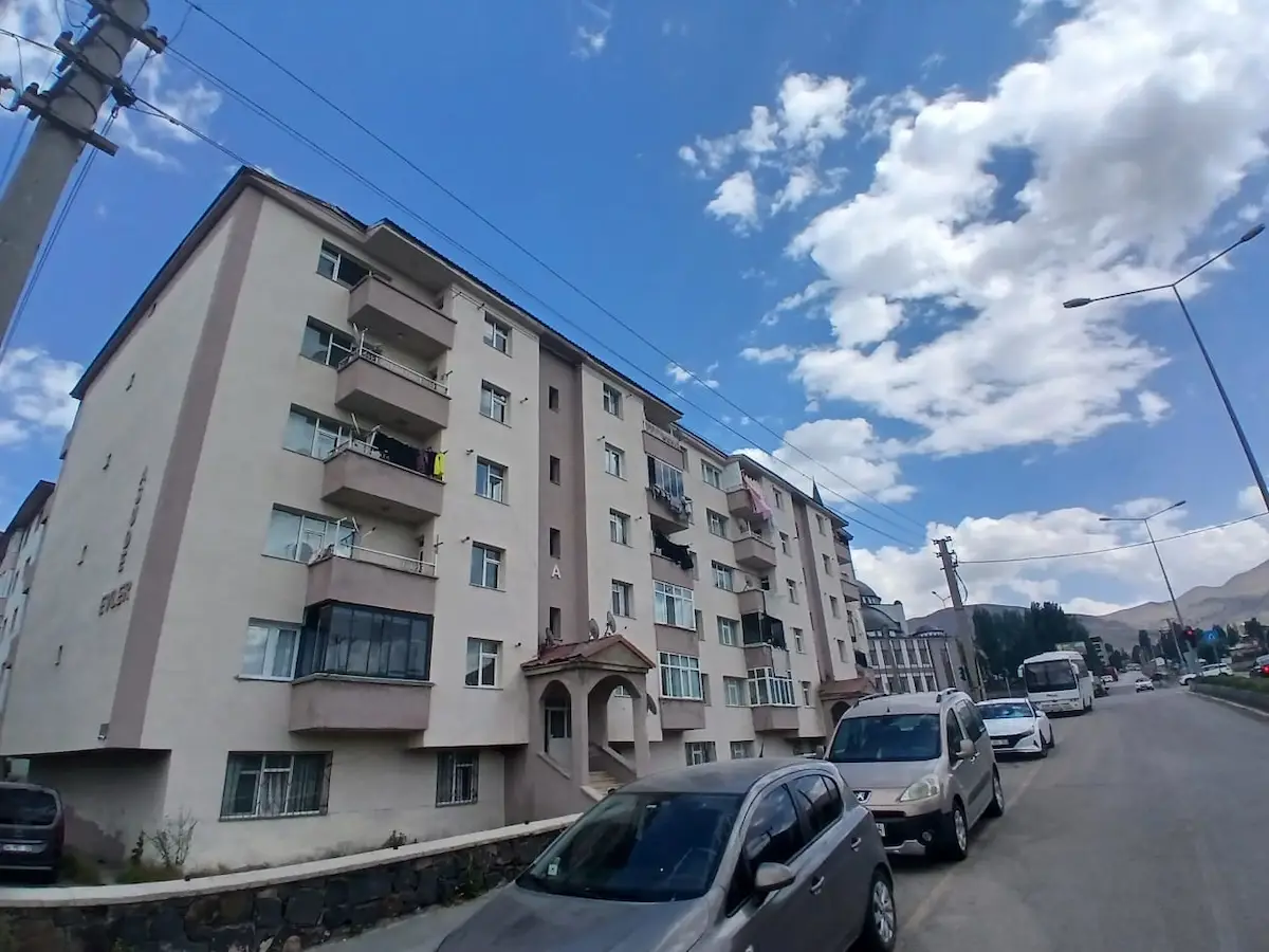 REMAX İLKE'DEN A.GAZİ MAH. 3+1 SATILIK DAİRE