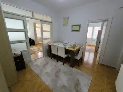 GÖLCÜK MERKEZDE 3+1 TEMİZ VE BAKIMLI ARA KAT DAİRE