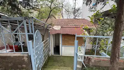 ATAŞEHIR AŞIK VEYSEL MAHALLESINDE SATILIK KONUT IMARLI ARSA