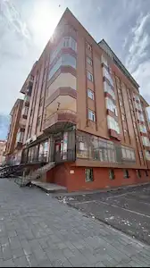 RE/MAX LACİVERT'TEN YILDIZKENT'TE SATILIK İŞ YERİ 