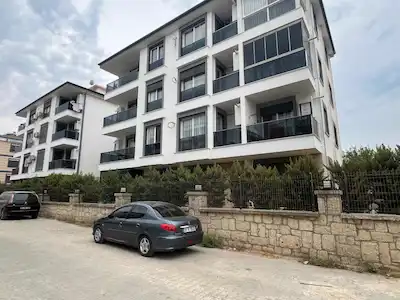 ÇOLAK IBRAHIM BEY MAHALLESI SITE IÇERISINDE BAHÇE KULLANIMLI 2+1 KIRALIK DAİRE