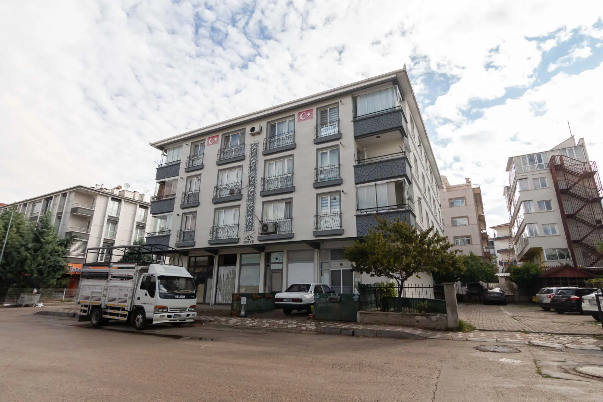 Property image 4