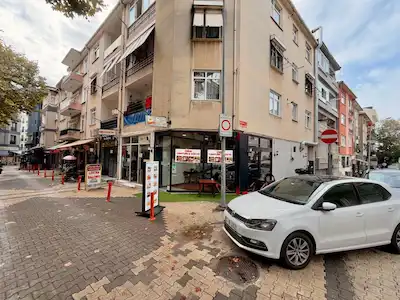 MALTEPE MERKEZ'DE BACALI, AÇIK ALANLI, İŞLEYEN HAZIR İŞLETME