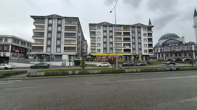 REMAX İLKE'DEN KAYAKYOLU KONAK REZİDANS'TA 3+1 SATILIK DAİRE