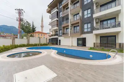 ALANYA OBADA TEK BLOKLU SITEDE FERAH 2+1 DAIRE