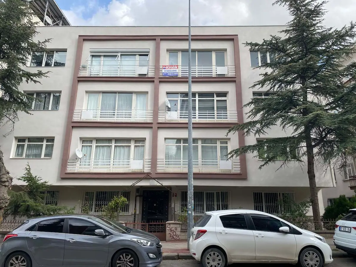 TUNALI|KAVAKLIDERE|BÜKLÜM SK.| İÇİ YAPILI |OTOPARKLI 3+1 KİRALIK