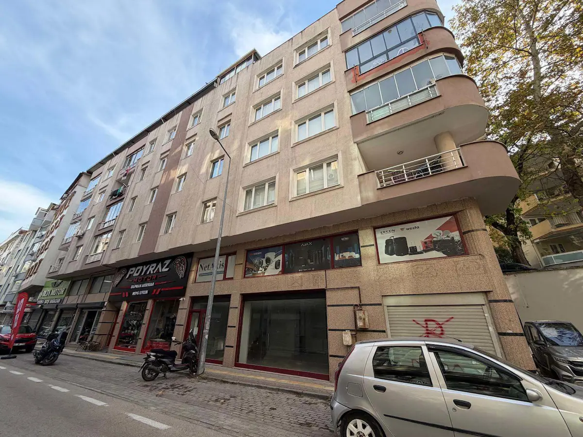 REMAX ADVANTAGE NİLÜFERDE TABELA DEĞERİ YÜKSEK SATILIK BÜRO/OFİS