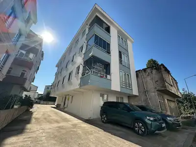 KARAPINAR’DA MELET’E YAKIN, UYGUN FİYATLI SIFIR 2+1 KİRALIK DAİRE